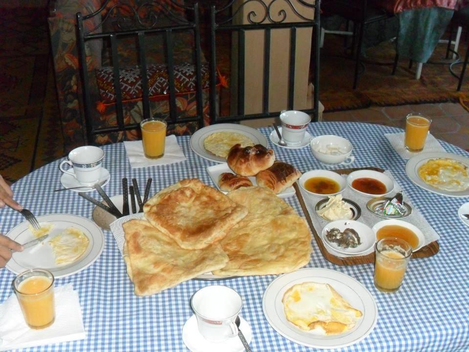 Maison D'Hotes Ghalil Tajda Dış mekan fotoğraf